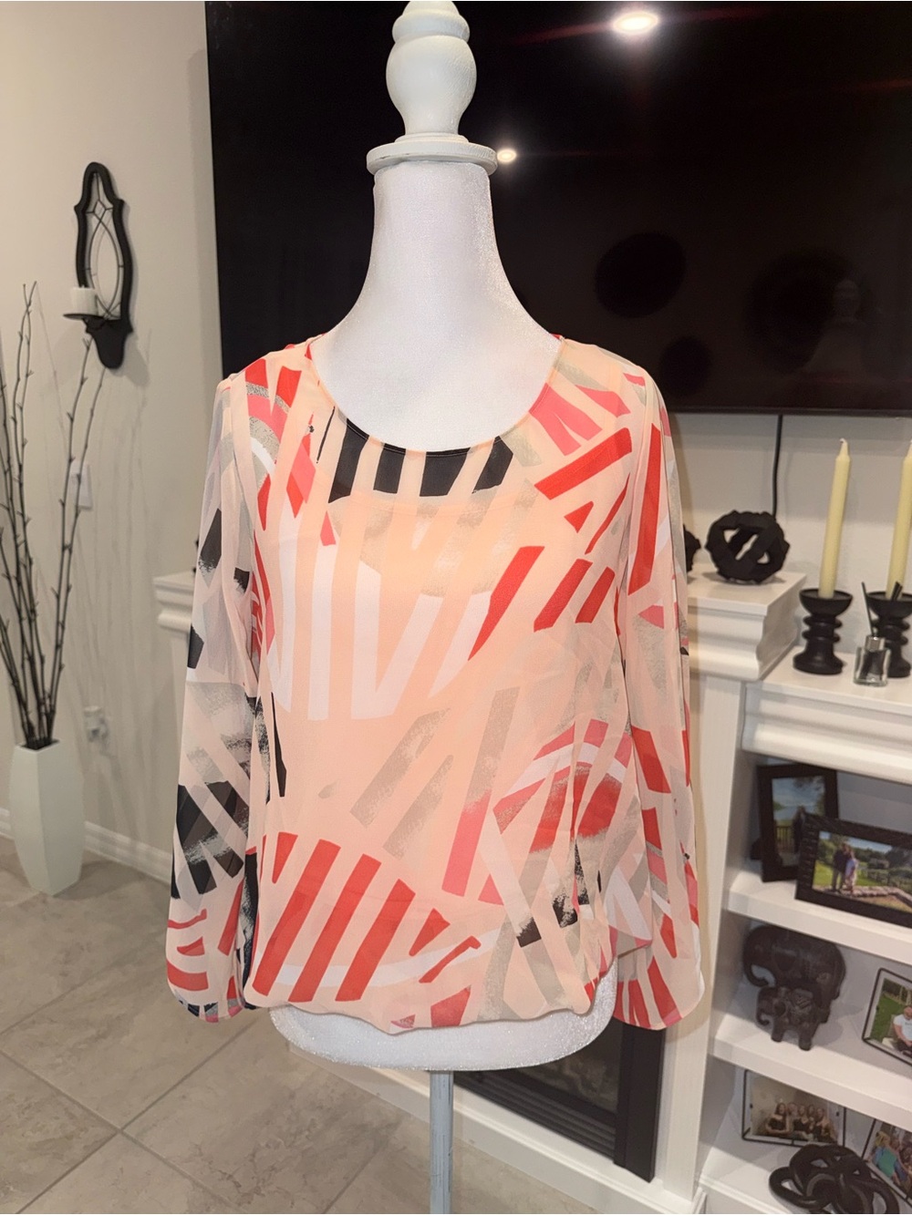 2 x 20$ Alfani Peach and Coral Geometric Sheer Blouse Size SP